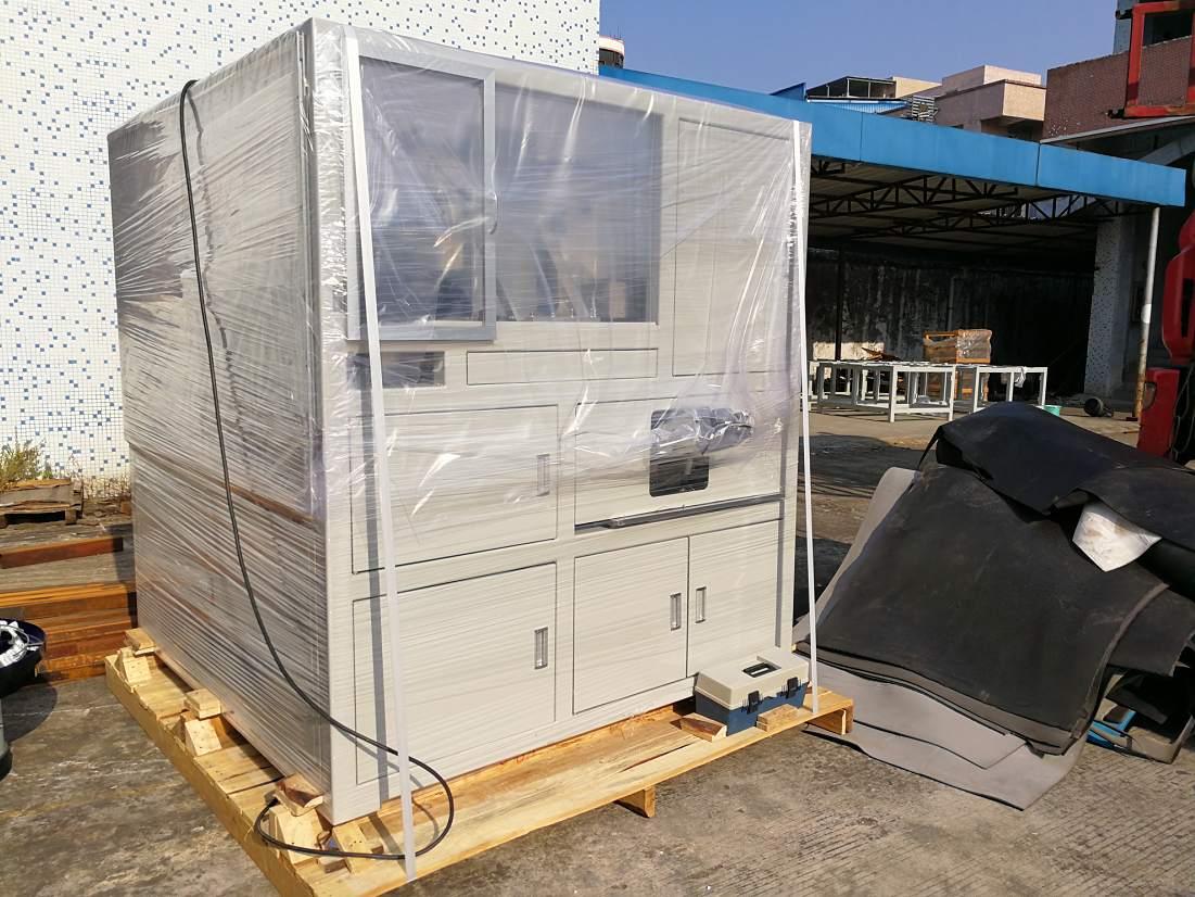 立體口罩頭掛熔接機(jī) 立體口罩頭掛熔接機(jī)